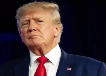 മുൻ പ്രസിഡന്റ് ഡോണൾഡ് ട്രംപിനെതിരെ കൂടുതൽ കുറ്റങ്ങൾ ചുമത്തി ; നാളെ കോടതിയിൽ ഹാജരാകണം