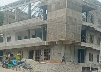 കുഴൽനാടനെതിരെ കളിച്ചു വെട്ടിലായി സി പി എം; ശാന്തൻ പാറയിൽ  ഓഫീസ് നിർമ്മാണം ചട്ടങ്ങൾ കാറ്റിൽ പറത്തി