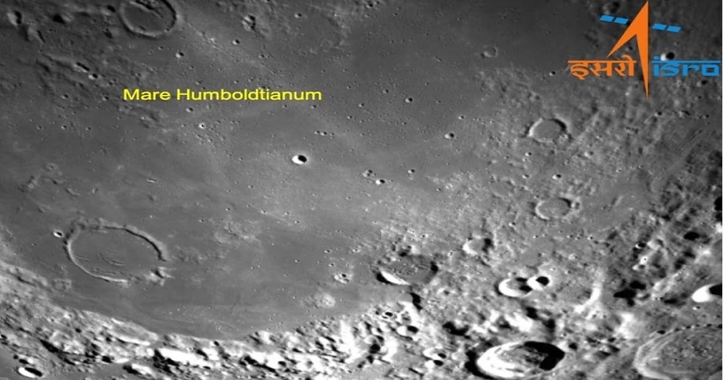 ചന്ദ്രോപരിതലത്തിന്റെ ചിത്രങ്ങള് പുറത്തുവിട്ട് ഇസ്രോ; സേഫ് ലാന്ഡിംഗിന് തയ്യാറെടുത്ത് ചന്ദ്രയാന് 3