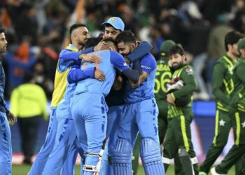 പാകിസ്ഥാനെ തകർത്തെറിഞ്ഞ് ഭാരതം. 228 റണ്ണിന്റെ കൂറ്റൻ ജയം സ്വന്തമാക്കി ഇന്ത്യൻ ചുണക്കുട്ടികൾ