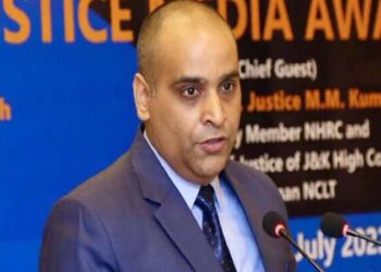 ഉദയനിധി സ്റ്റാലിനെതിരെ എഫ്ഐആർ രജിസ്റ്റർ ചെയ്യണമെന്നാവശ്യപ്പെട്ട് സുപ്രീം കോടതിയിൽ ഹർജി