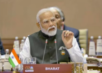 പ്രധാനമന്ത്രി ജി 20 ഉച്ചകോടിയെ  അഭിസംബോധന ചെയ്ത  നെയിംപ്ലേറ്റിൽ ഇന്ത്യയ്ക്ക് പകരം “ഭാരതം”