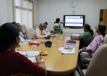 പ്രധാനമന്ത്രിയുടെ നേതൃത്വത്തിൽ വൈറസ് വ്യാപനം തടയാൻ സാധ്യമായ എല്ലാ ക്രമീകരണങ്ങളും നടത്തുന്നു; കേന്ദ്രമന്ത്രി