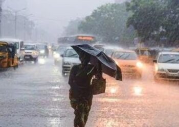 ന്യൂനമര്‍ദം ശക്തിപ്രാപിക്കും, സംസ്ഥാനത്ത് അഞ്ച് ദിവസം മഴ തുടരാൻ സാധ്യത; 10 ജില്ലകളില്‍ യെല്ലോ അലേര്‍ട്ട്