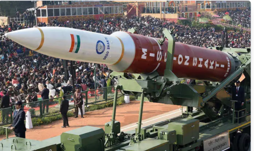 വൻ ആയുധ നിർമ്മാണ ശക്തിയായി ഭാരതം. സൈന്യം 45000 കോടി രൂപയുടെ ആയുധങ്ങൾ വാങ്ങുന്നത് ആഭ്യന്തര മാർക്കറ്റിൽ നിന്നും