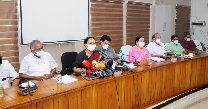 നിപ പ്രതിരോധത്തിൽ  ഒറ്റക്കെട്ടായ പ്രവർത്തനം: മന്ത്രി വീണാ ജോർജ്