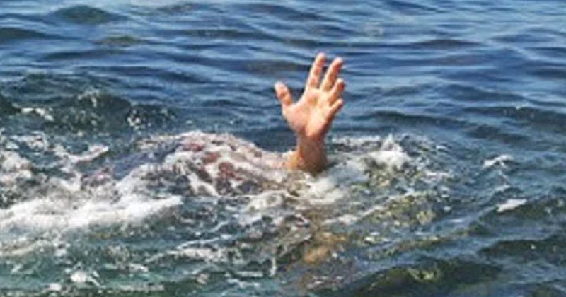 കുളിക്കാനിറങ്ങിയ നാല് ബിരുദ വിദ്യാർത്ഥികൾ മുങ്ങിമരിച്ചു