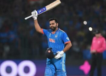 ഗെയിലിന്റെയും, സച്ചിന്റെയും ആ റെക്കോർഡ് ഇനി പഴങ്കഥ; പുതുചരിത്രമെഴുതി രോഹിത്