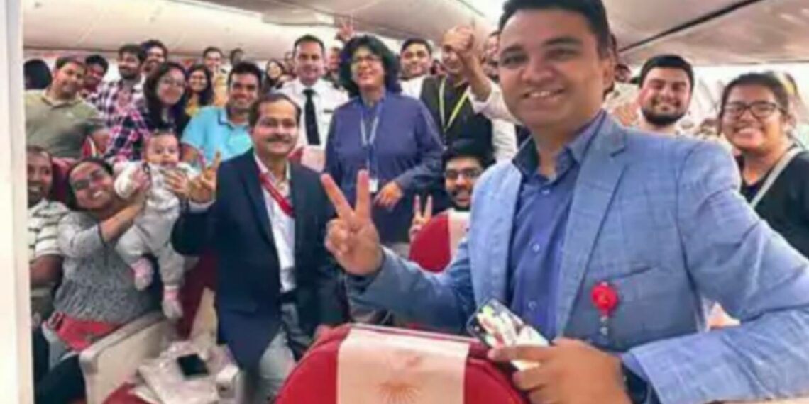 ‘ഓപ്പറേഷൻ അജയ്’ – ആദ്യ വിമാനം ഇസ്രായേലിൽ നിന്നും ഡൽഹിയിലെത്തി 