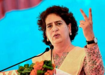 പ്രധാനമന്ത്രിയെക്കുറിച്ച് തെറ്റായ പരാമർശം; പ്രിയങ്ക ​ഗാന്ധിക്ക് തിരഞ്ഞെടുപ്പ് കമ്മീഷൻ നോട്ടീസ്