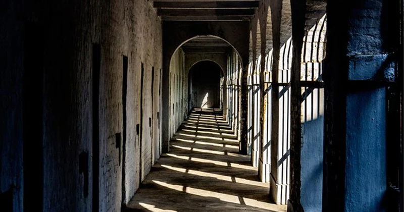 ഖത്തറിൽ തടവിലായ എട്ട് ഇന്ത്യക്കാർക്ക് വധശിക്ഷ വധശിക്ഷ മുൻ നാവിക ഉദ്യോഗസ്ഥർക്ക് ഞെട്ടിക്കുന്ന നടപടിയെന്ന് ഇന്ത്യ