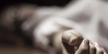 ഇരുപത്കാരി തൂങ്ങിമരിച്ചനിലയിൽ; പഠിക്കാനുള്ള ബുദ്ധിമുട്ടും, പരീക്ഷയിൽ മാർക്ക് കുറഞ്ഞതും കാരണമെന്ന് ബന്ധുക്കൾ