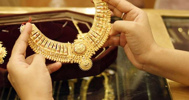 സ്വർണ്ണ വില കുതിക്കുന്നു; പവന് അരലക്ഷം കടക്കും