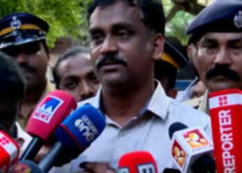 മാദ്ധ്യമങ്ങൾ തെറ്റായി വാർത്തനൽകുന്നു. കുട്ടികൾ ഗെയിം കളിക്കുന്ന ഫോൺ ആണത്. എല്ലാ അന്വേഷണവും നടക്കട്ടെ: റെജി