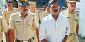 കളമശ്ശേരി സ്‌ഫോടനം; പ്രതി ഡൊമനിക് മാർട്ടിന്റെ സ്കൂട്ടറിൽ നിന്നും സ്ഫോടനത്തിനുപയോ​ഗിച്ച റിമോർട്ടുകൾ കണ്ടെടുത്തു