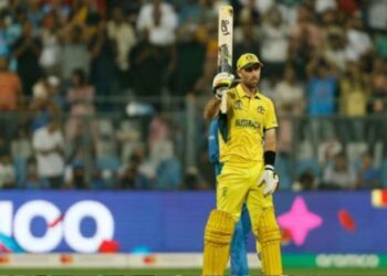 മാക്സ്‍വെൽ വെടിക്കെട്ടിൽ ഓസ്ട്രേലിയ സെമിയിൽ; ഈ സീസണിലെ ആദ്യ ഇരട്ട സെഞ്ച്വറിയും മാക്സ്‍വെല്ലിന്