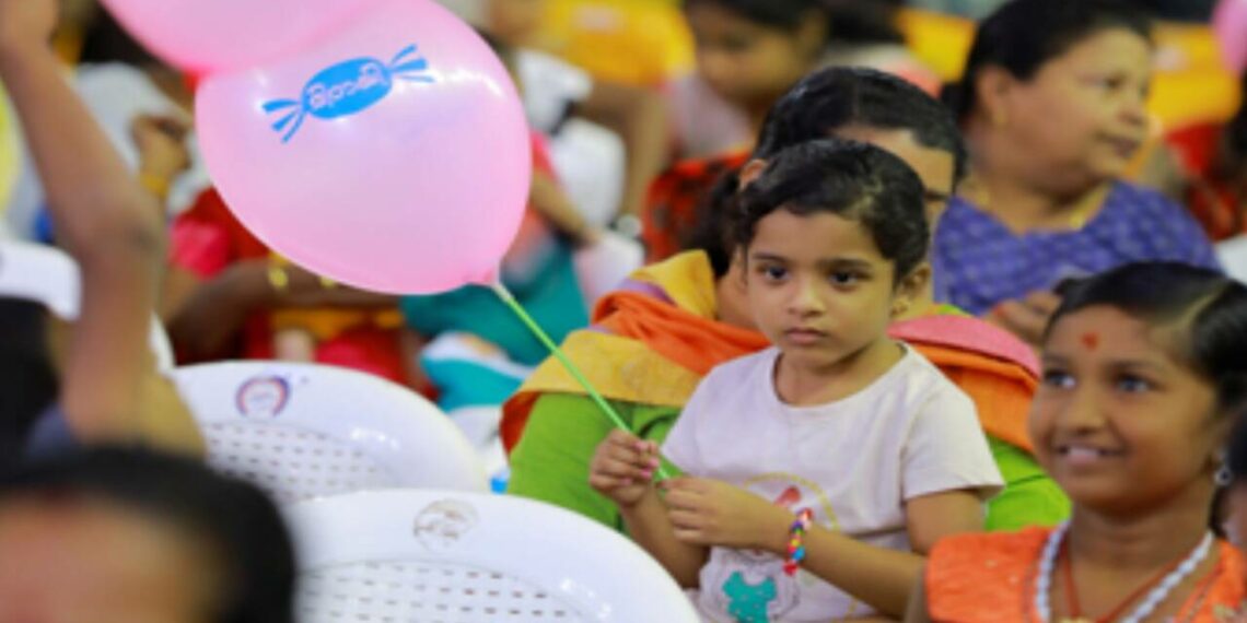 കുട്ടികള്ക്കുള്ള മിഠായി പദ്ധതിയിലെ വീഴ്ച; കേസെടുത്ത് മനുഷ്യാവകാശ കമ്മീഷന്, ആരോഗ്യവകുപ്പ് സെക്രട്ടറി 10 ദിവസത്തിനകം റിപ്പോര്ട്ട് സമര്പ്പിക്കാൻ നിർദ്ദേശം