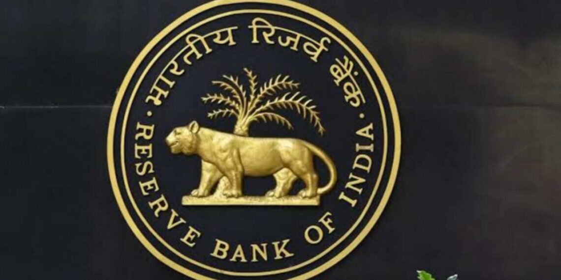 സഹകരണ സംഘങ്ങൾ പേരിനൊപ്പം ‘ബാങ്ക്’ എന്ന് ചേർക്കുന്നതിനെതിരെ ആർബിഐ; സഹകരണ സംഘങ്ങളിൽ നിക്ഷേപം നടത്തുന്നത് കരുതലോടെ വേണമെന്ന് മുന്നറിയിപ്പ്