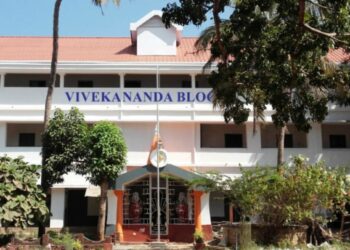 തൃശൂരില്‍ സ്‌കൂളില്‍ വെടിവെയ്പ്പ്