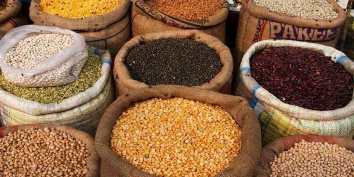 സംസ്ഥാനത്ത് സബ്സിഡി സാധനങ്ങളുടെ വില കൂടും; 13 അവശ്യ സാധനങ്ങൾക്ക് വില കൂട്ടാമെന്ന് എല്‍ഡിഎഫ് യോഗത്തില്‍ തീരുമാനം