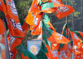 കേരളത്തിൽ തിരഞ്ഞെടുപ്പിനൊരുങ്ങി ബിജെപി; ജില്ലാ കൺവെൻഷനുകൾക്ക് ഈ മാസം തുടക്കമാവും. ക്രിസ്ത്യൻ വോട്ടുകളിൽ സ്വാധീനം ഉറപ്പിക്കാനും തന്ത്രങ്ങൾ