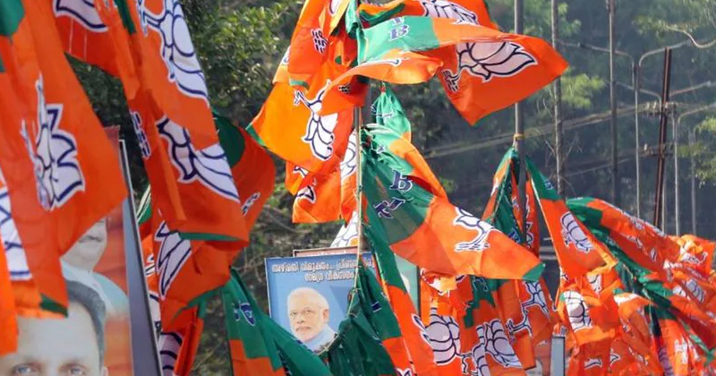 കേരളത്തിൽ തിരഞ്ഞെടുപ്പിനൊരുങ്ങി ബിജെപി; ജില്ലാ കൺവെൻഷനുകൾക്ക് ഈ മാസം തുടക്കമാവും. ക്രിസ്ത്യൻ വോട്ടുകളിൽ സ്വാധീനം ഉറപ്പിക്കാനും തന്ത്രങ്ങൾ