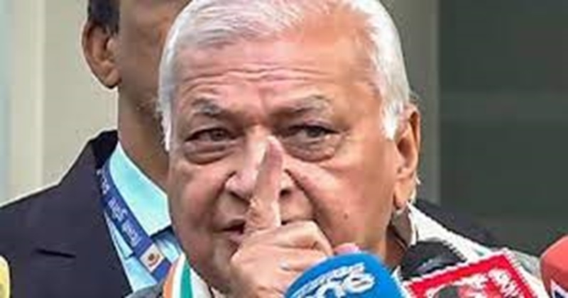 നവകേരള യാത്രകൊണ്ട് എന്ത് പ്രയോജനം?; സാമ്പത്തിക പ്രതിസന്ധിക്ക് കാരണം സര്‍ക്കാര്‍ നയമെന്ന് വിമര്‍ശിച്ച് ഗവര്‍ണര്‍