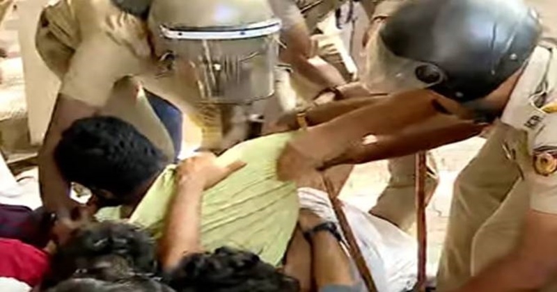 കാലിക്കറ്റ് സര്വ്വകലാശാല സെനറ്റ് യോഗത്തിനെത്തിയവരെ തടഞ്ഞ് എസ്എഫ്ഐ