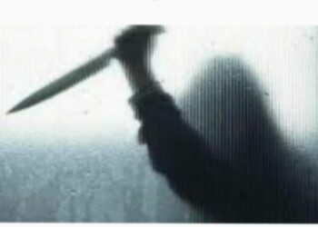 വണ്ടിപ്പെരിയാർ പെൺകുട്ടിയുടെ പിതാവിന് കുത്തേറ്റു