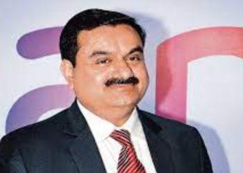 ഗുജറാത്തിൽ വൻ നിക്ഷേപം വാഗ്ദാനം ചെയ്ത് അദാനി; ഒരു ലക്ഷത്തിലധികം പേർക്ക് തൊഴിൽ ലഭിക്കും