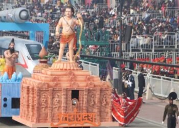 നിശ്ചല ദൃശ്യത്തിന് മുമ്പിൽ രാംലല്ല; വികസനങ്ങളുടെ പ്രദർശനവുമായി കർത്തവ്യപഥിൽ യുപി