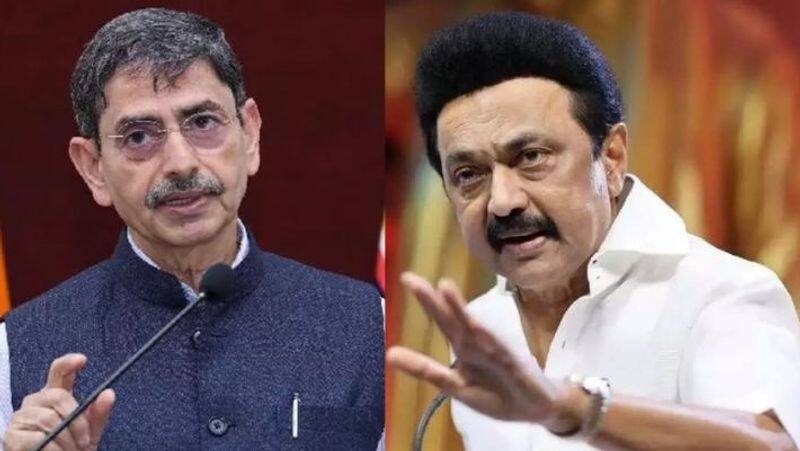 ഗവർണറെ ചൊടിപ്പിച്ചത് ദേശീയ ഗാനം ആലപിക്കാതെ നയപ്രഖ്യാപന സമ്മേളനം ആരംഭിച്ചത്