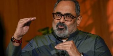 ‘പെട്ടെന്ന് പണം കിട്ടിയപ്പോള്‍, പെട്ടെന്ന് വളരാന്‍ ശ്രമിച്ചു’ ബൈജൂസിന്റെ പ്രതിസന്ധിയെക്കുറിച്ച് രാജീവ് ചന്ദ്രശേഖര്‍