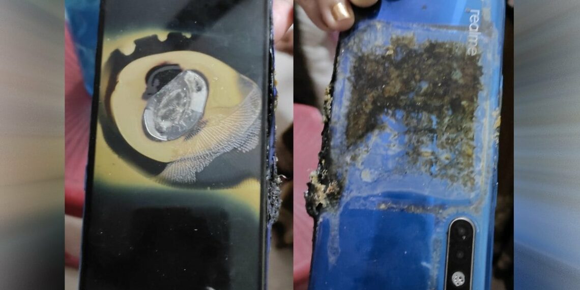 ഉറങ്ങാൻ കിടക്കുമ്പോൾ ഫോൺ അടുത്തുവയ്ക്കുന്നവരുടെ ശ്രദ്ധയ്ക്ക്; ചാവക്കാട് ദുരന്തം ഒഴിവായത് തലനാരിഴയ്ക്ക്