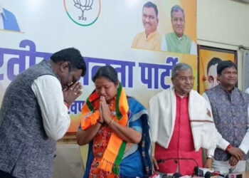 കൊഴിഞ്ഞുപോക്ക് തുടരുന്നു; ജാർഖണ്ഡിലെ ഏക കോൺഗ്രസ് എംപിയും ബിജെപിയിലേക്ക്