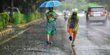 കേരളത്തിൽ വേനൽ മഴ എത്തുന്നു; 12 ജില്ലകൾക്ക് മുന്നറിയിപ്പ്