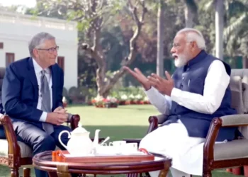 എൻഡിഎ സർക്കാർ വീണ്ടും അധികാരത്തിൽ വന്നാൽ പെൺകുട്ടികൾക്ക് ഗർഭാശായ കാൻസറിനെതിരെയുള്ള വാക്‌സിനേഷൻ നൽകും – പ്രധാനമന്ത്രി