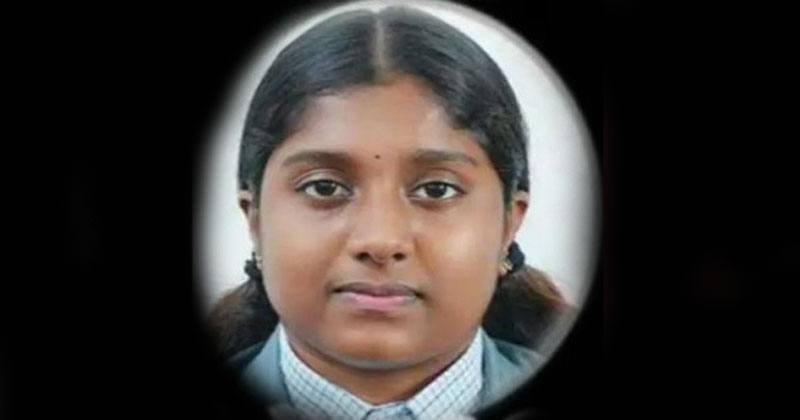 സ്‌കൂള്‍ വിദ്യാര്‍ഥിനി ടര്‍ഫില്‍ കുഴഞ്ഞുവീണ് മരിച്ചു