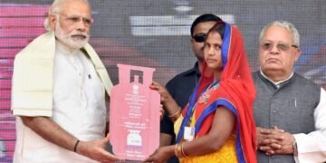 മോദി സർക്കാരിന്റെ തിരഞ്ഞെടുപ്പ് സമ്മാനം; എൽപിജി സിലിണ്ടറിന് സബ്സിഡി തുടരും