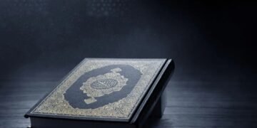 ഖുറാൻ കത്തിച്ച് 40കാരി; ജീവപര്യന്തം തടവ് വിധിച്ച് പാക് കോടതി