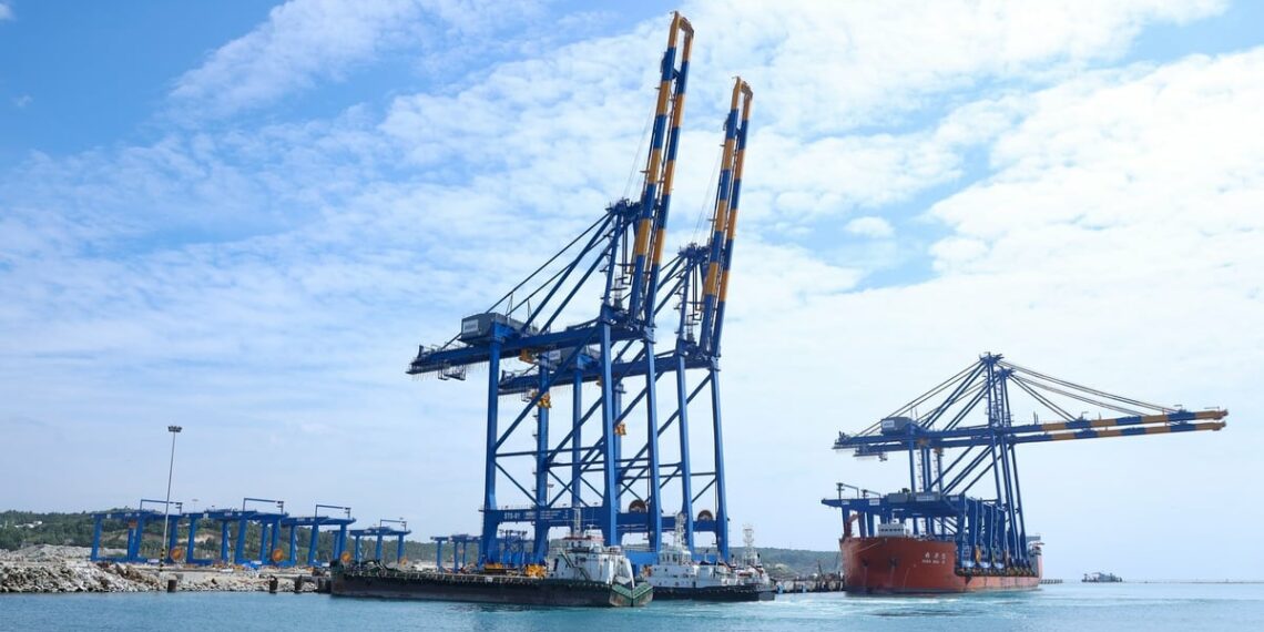 വിഴിഞ്ഞം തുറമുഖം ഓണത്തിന് പ്രവർത്തനം ആരംഭിക്കും