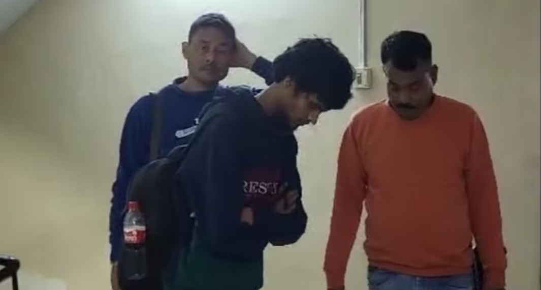 ഐഎസ്സിൽ ചേരാൻ ആ​ഗ്രഹിച്ച എഐടി വിദ്യാർത്ഥി പിടിയിൽ