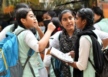 ഇനി പരീക്ഷാച്ചൂട്; ഹയർ സെക്കൻഡറി, വിഎച്ച്എസ്ഇ പരീക്ഷകൾക്ക് ഇന്ന് തുടക്കം