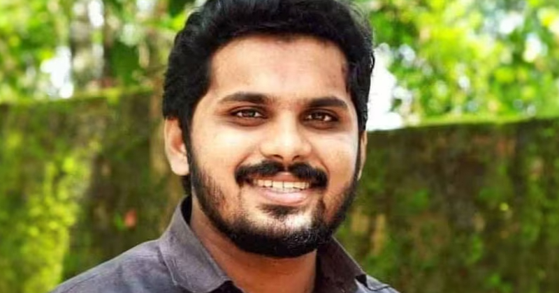 ലോ കോളജ് വിദ്യാർഥിനിയെ മർദ്ദിച്ച കേസ്; ഡിവൈഎഫ്ഐ നേതാവ് പൊലീസിൽ കീഴടങ്ങി