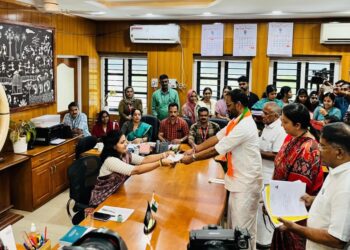 നാമനിർദേശ പത്രികകളുടെ സൂക്ഷ്മപരിശോധന ഇന്ന്; പത്രിക സമർപ്പിച്ചത് 290 പേർ