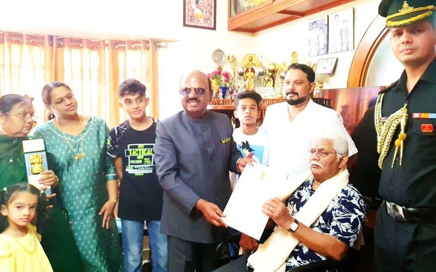 ബംഗാള്‍ രാജ്ഭവന്റെ ഗവർണേഴ്‌സ് അവാർഡ് ഒഫ് എക്സലൻസ് ജഗതി ശ്രീകുമാറിന്