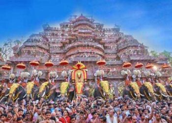 കേരളത്തിലെ ഏറ്റവും വലിയ വെടിക്കെട്ട് പൂരം; പാലക്കാട്ടെ നെന്മാറ – വല്ലങ്ങി വേല ഇന്ന്