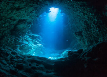 ലോകത്തെ ആകെ അമ്പരപ്പിച്ച് ‘ഭൂമിക്കുള്ളിലെ മഹാസമുദ്രം’