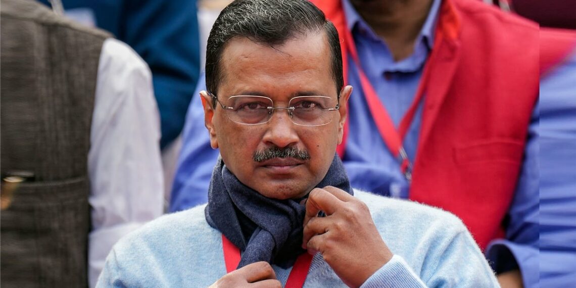 അരവിന്ദ് കെജരിവാളിന്റെ പ്രൈവറ്റ് സെക്രട്ടറിയെ പുറത്താക്കി