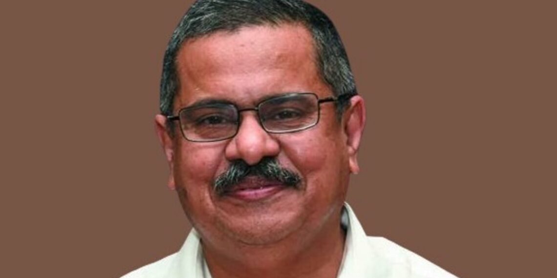 ‘സ്ത്രീയുടെ പേരില്‍ ഐഡി കാര്‍ഡ് നമ്പര്‍’; മുഖ്യമന്ത്രിയുടെ പ്രിന്‍സിപ്പല്‍ സെക്രട്ടറിക്ക് വോട്ട് ചെയ്യാനായില്ല